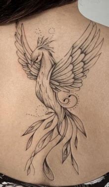 tatouage phoenix|Tatouages phœnix : 100 idées et photos de tattoo。